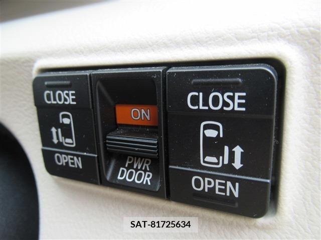 Toyota SIENTA 2016-07 285045-9