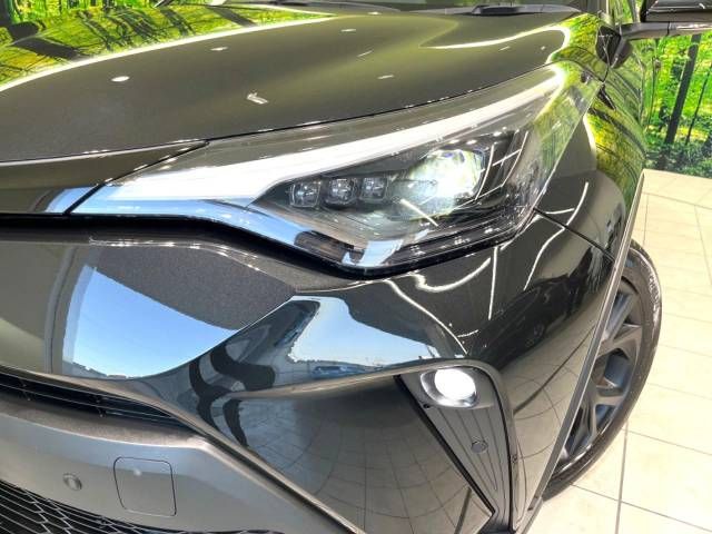 Toyota C-HR 2023-06 196784-12