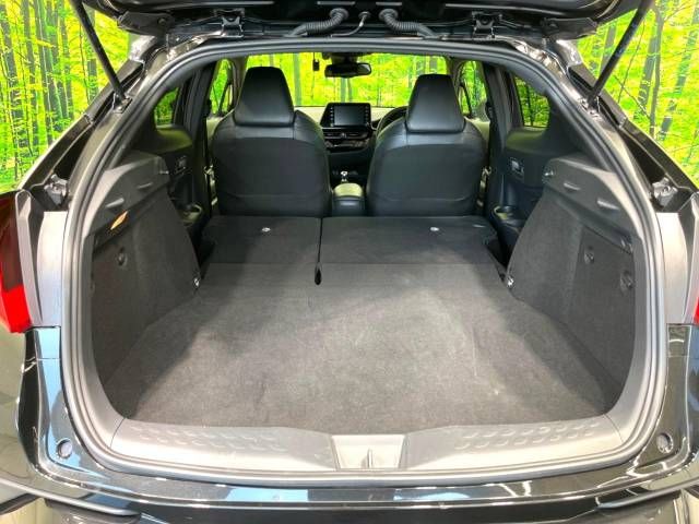 Toyota C-HR 2023-06 196784-10