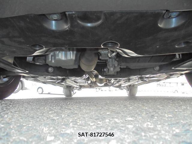 Toyota YARIS 2022-01 330174-27