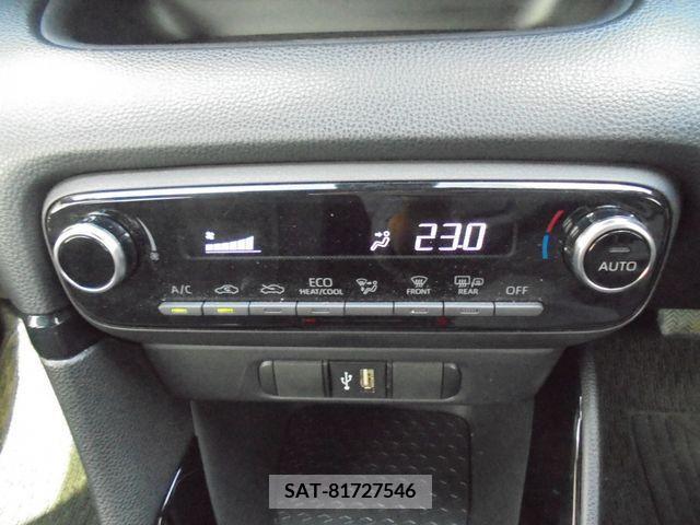 Toyota YARIS 2022-01 330174-23
