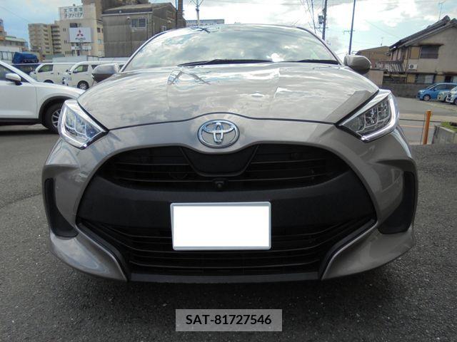 Toyota YARIS 2022-01 330174-6