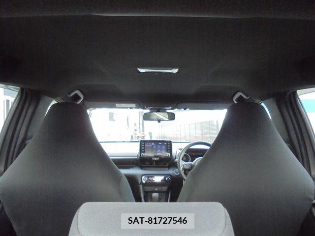 Toyota YARIS 2022-01 330174-16