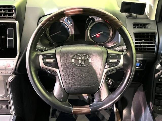 Toyota PRADO 2019-08 187830-12