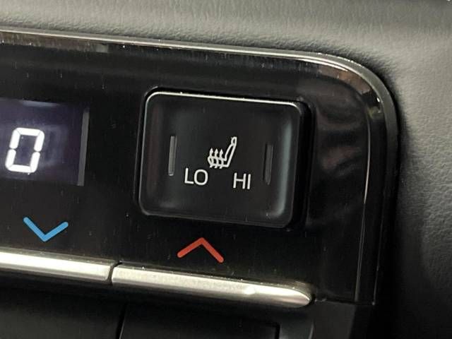 Toyota NOAH HYBRID 2022-04 182055-8
