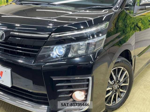 Toyota VOXY 2014-03 289169-13