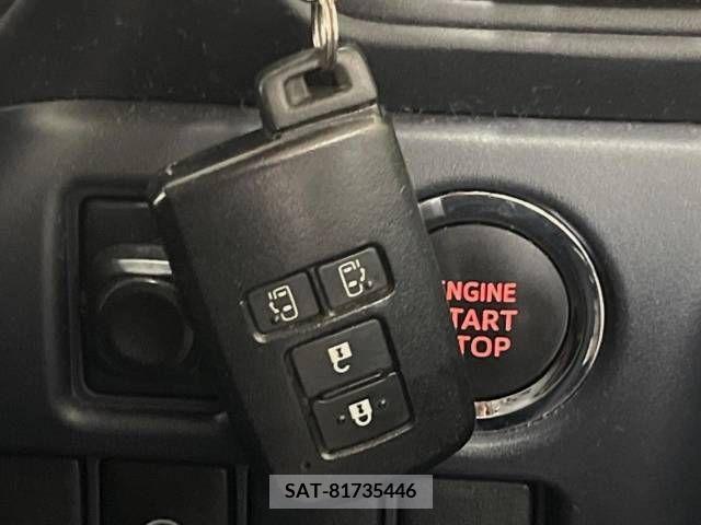 Toyota VOXY 2014-03 289169-6