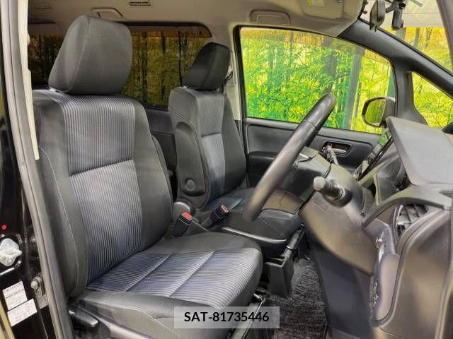 Toyota VOXY 2014-03 289169-8