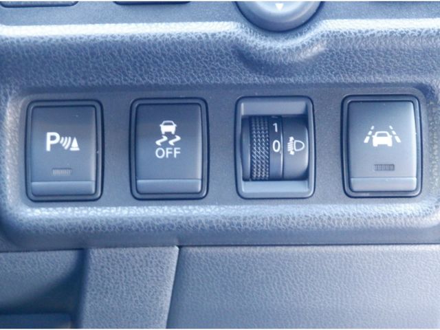 Nissan NOTE 2020-06 3056-20