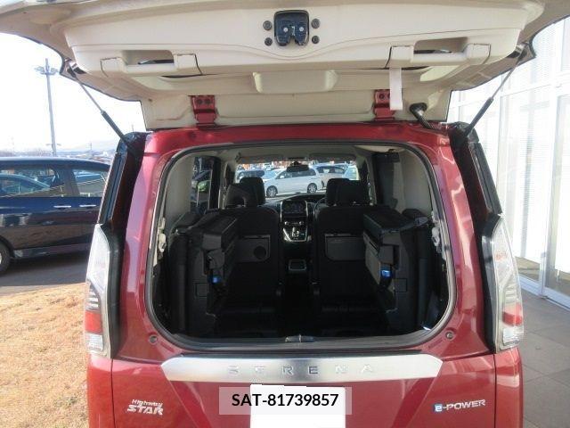 Nissan SERENA 2018-11 219135-11