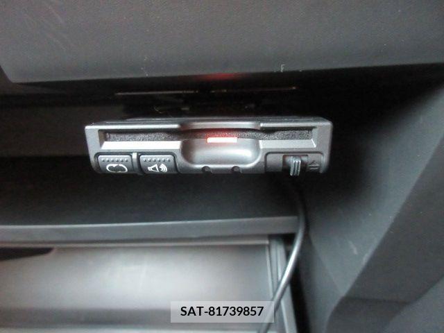 Nissan SERENA 2018-11 219135-15