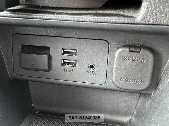 Mazda DEMIO 2017-04 301892-6