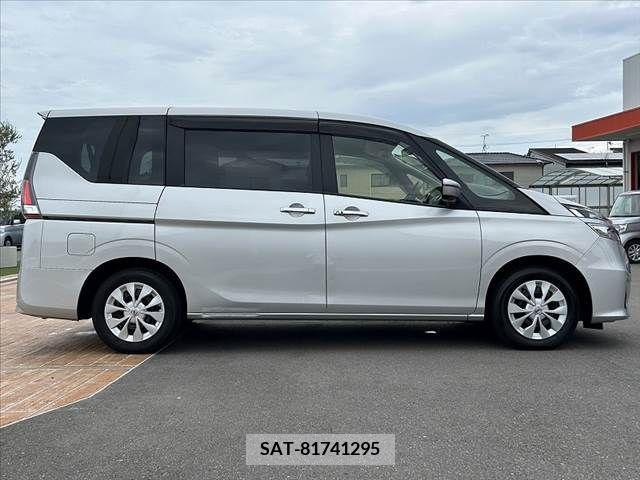 Nissan SERENA 2016-10 324860-11