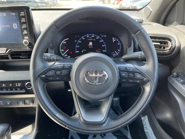 Toyota YARIS CROSS 2022-09 11059-11