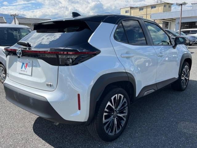 Toyota YARIS CROSS 2022-09 11059-17