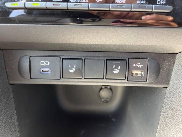 Toyota YARIS CROSS 2022-09 11059-6