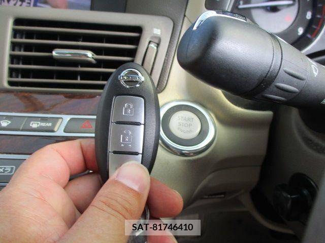 Nissan FUGA 2011-06 360762-25