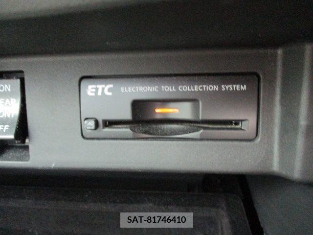 Nissan FUGA 2011-06 360762-23