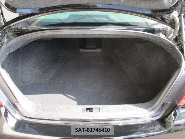 Nissan FUGA 2011-06 360762-7