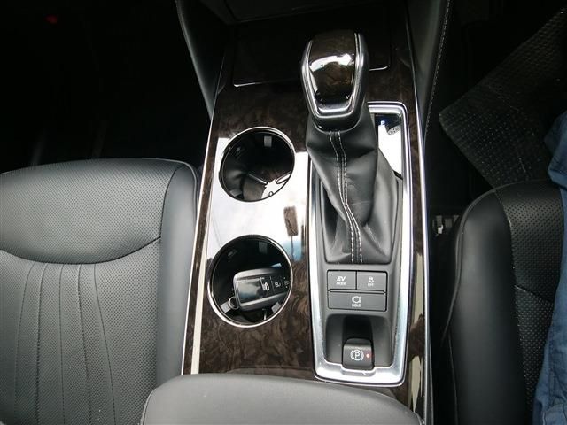 Toyota CROWN SEDAN 2018-11 6469-11