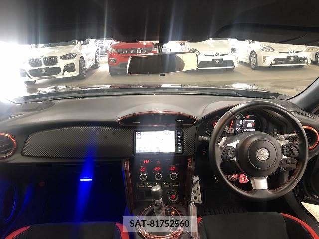Toyota 86 2020-06 355207-1