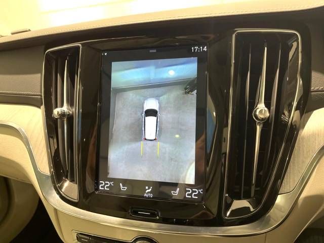 Volvo V60 2019-03 181358-7