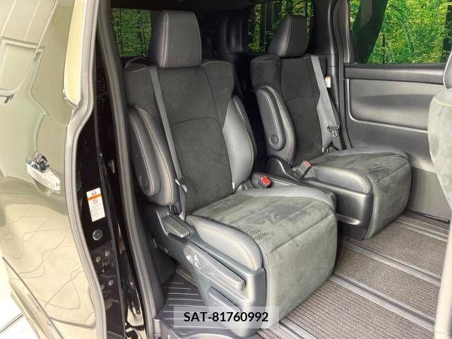 Toyota ALPHARD 2021-07 259030-9