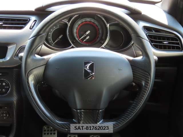 Citroen DS3 2012-04 357907-9