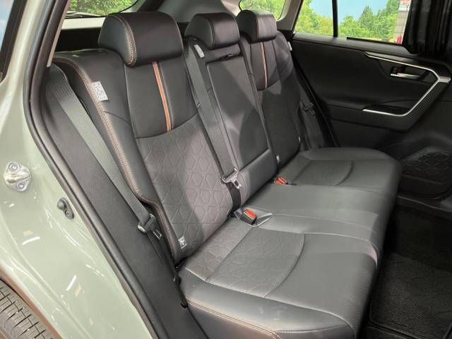 Toyota RAV4 2022-02 190680-12