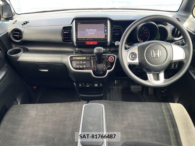 Honda N BOX 2016-09 306658-1