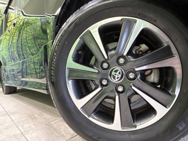 Toyota NOAH 2019-12 186439-13
