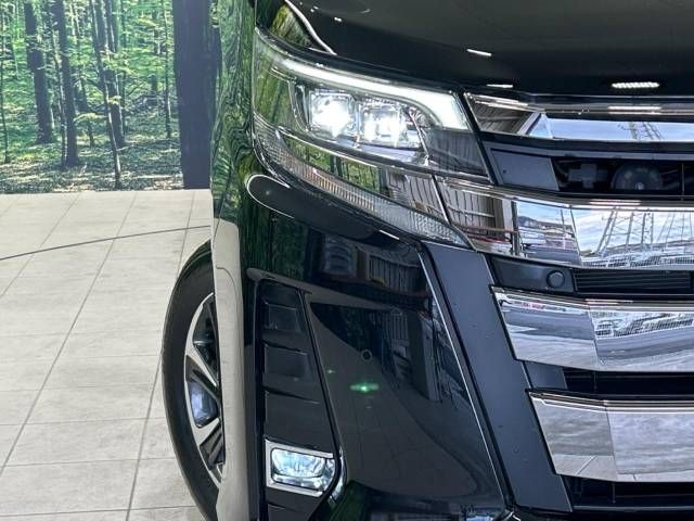 Toyota NOAH 2019-12 186439-12