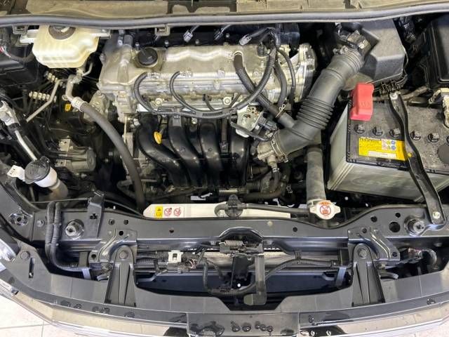 Toyota NOAH 2019-12 186439-18