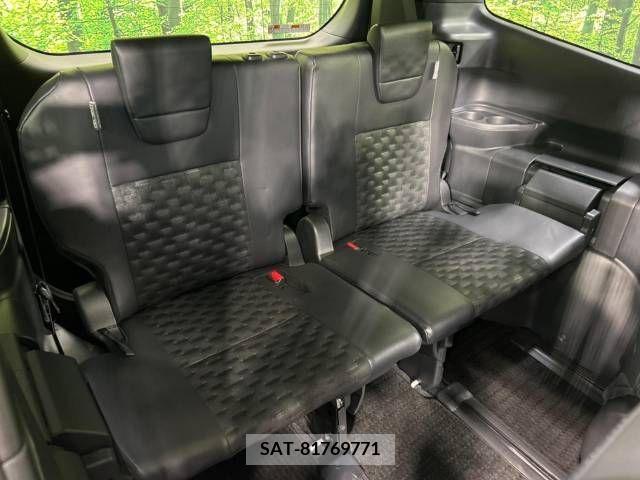 Toyota VOXY HYBRID 2022-04 341930-10