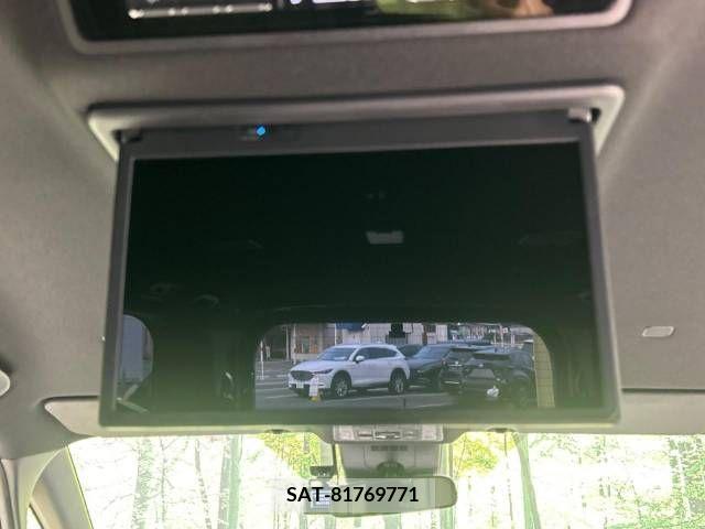 Toyota VOXY HYBRID 2022-04 341930-4