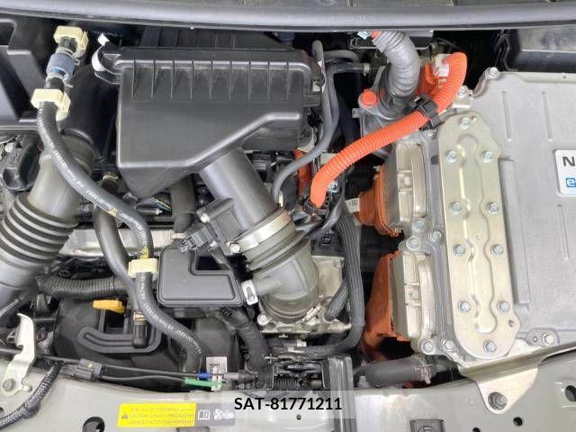 Nissan NOTE 2018-06 365344-18