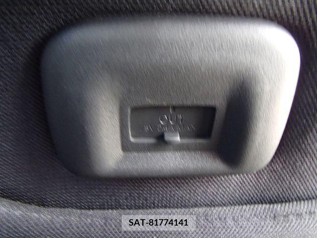 Nissan ROOX 2023-09 354437-18
