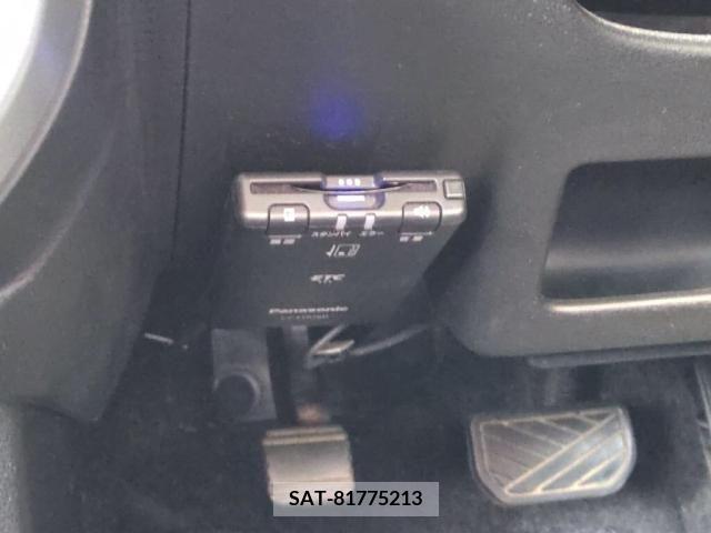 Suzuki X BEE 2022-06 295093-18