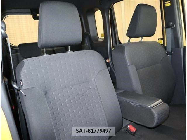 Daihatsu WAKE 2015-06 310556-14
