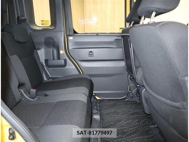 Daihatsu WAKE 2015-06 310556-17