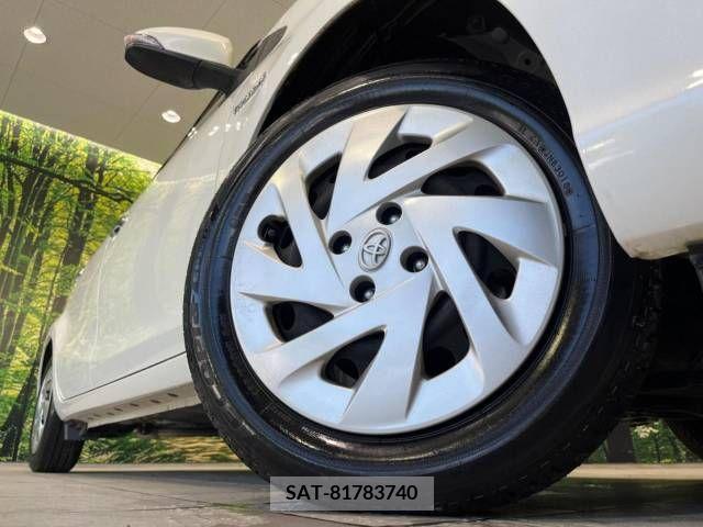 Toyota AQUA 2018-08 356119-13
