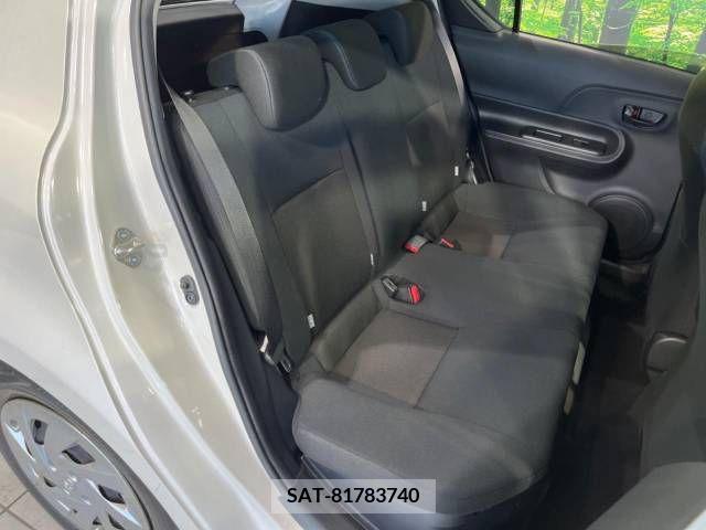 Toyota AQUA 2018-08 356119-9