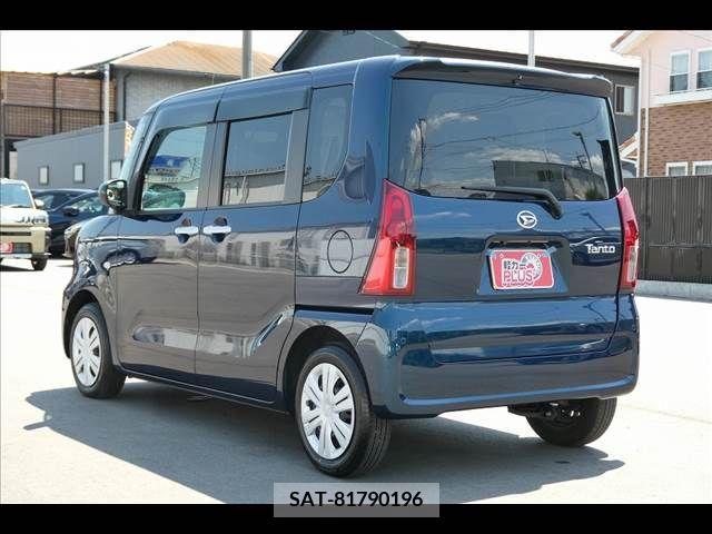 Daihatsu TANTO 2022-07 310437-17