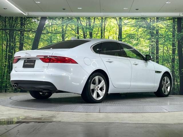 Jaguar XF 2017-10 18159-18