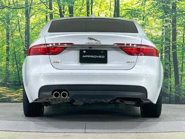 Jaguar XF 2017-10 18159-17