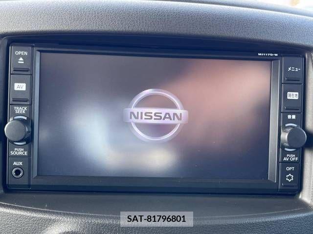 Nissan CUBE 2018-05 251756-2
