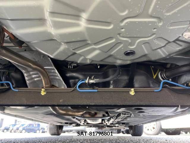 Nissan CUBE 2018-05 251756-19