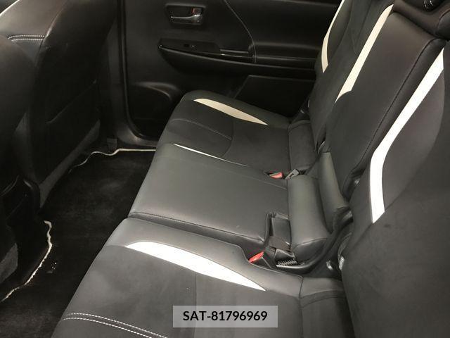 Toyota PRIUS ALPHA 2015-03 218843-18