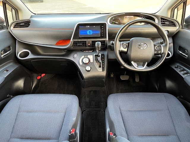 Toyota SIENTA 2016-01 194265-1