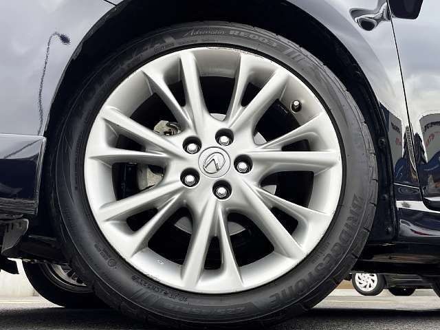 Lexus HS 2011-02 181560-3